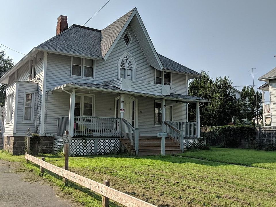 1st image of 207 Grove St #4