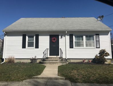 1055 Bowles St, New Bedford, MA, 02745