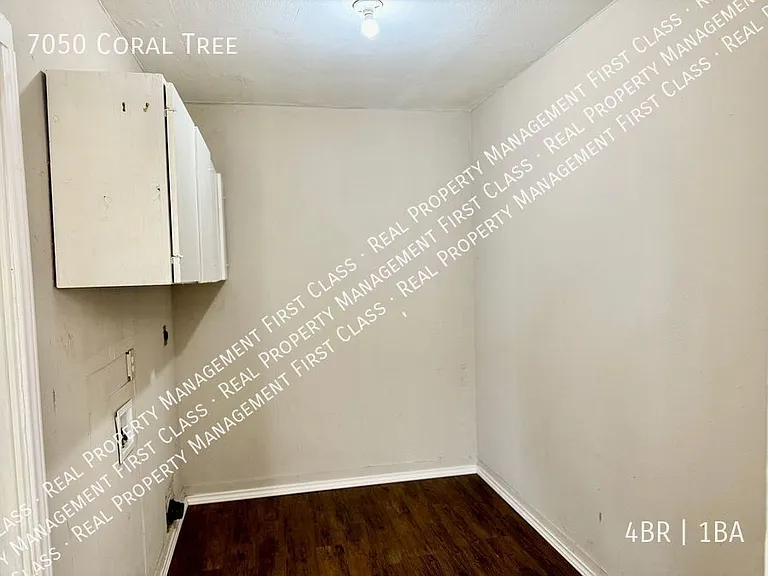 7050 Coral Tree Ln — Photo 15