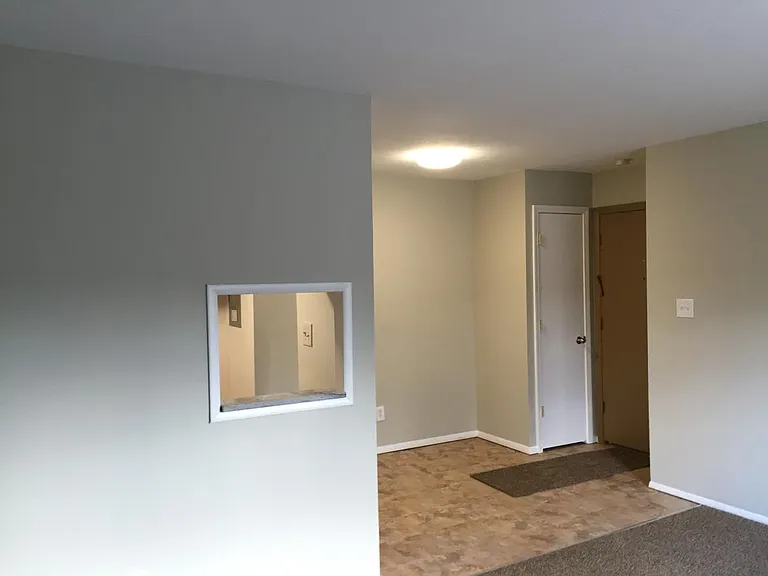 1303 Cove Ave #201 — Photo 7
