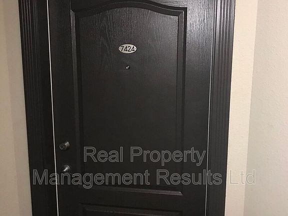 4th image of 7327 S Terwillegar Dr NW #7424