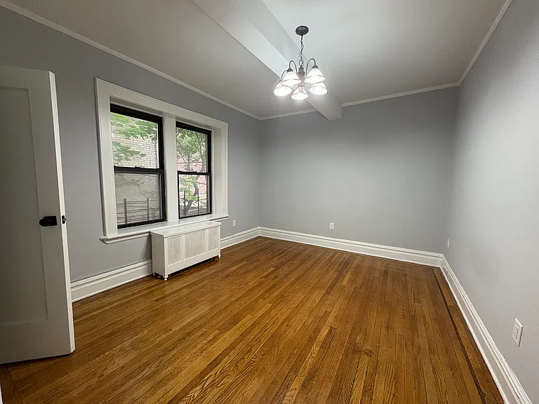583 MT. Prospect Gardens — Photo 20