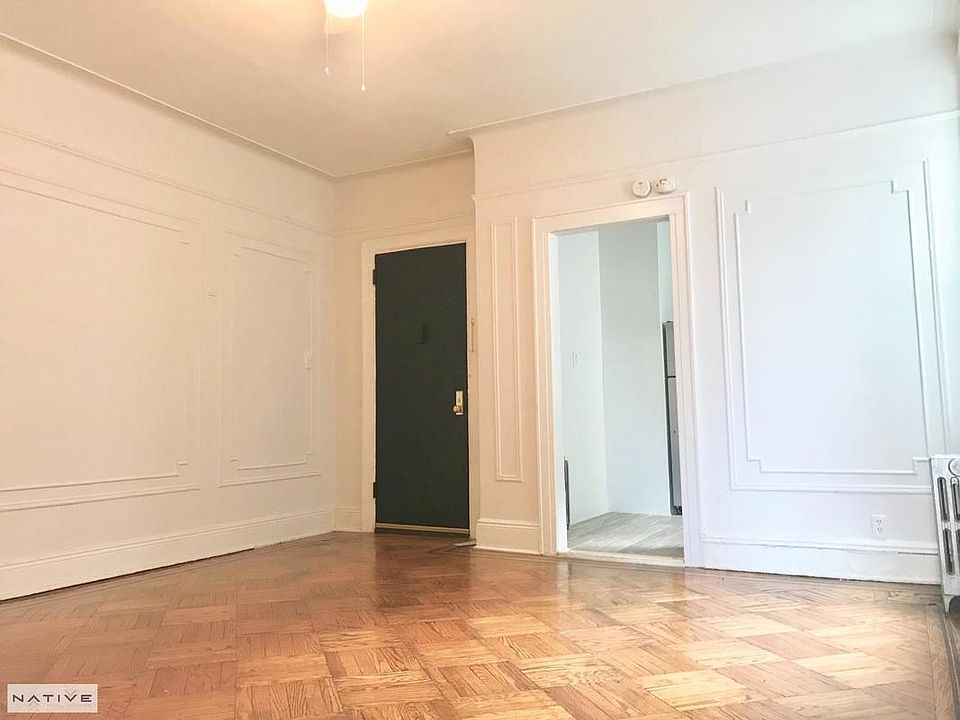 2nd image of 1230 Halsey St APT 3C