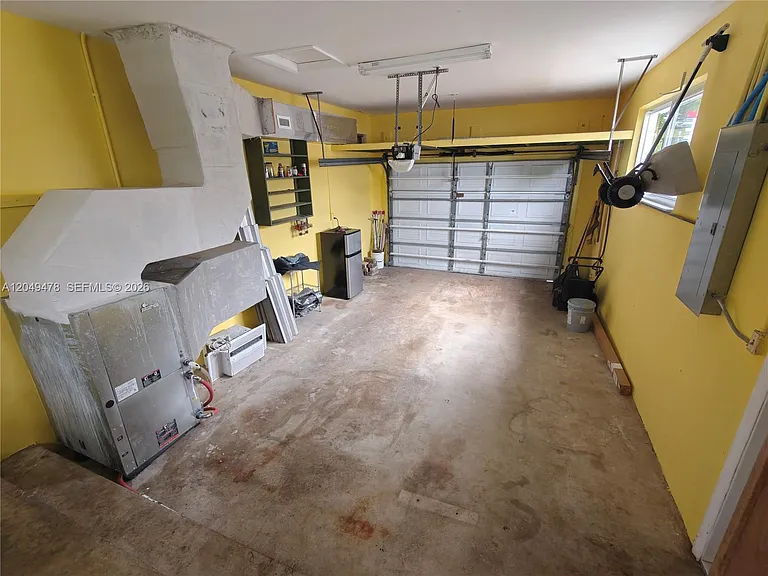 3410 Cleveland St — Photo 23