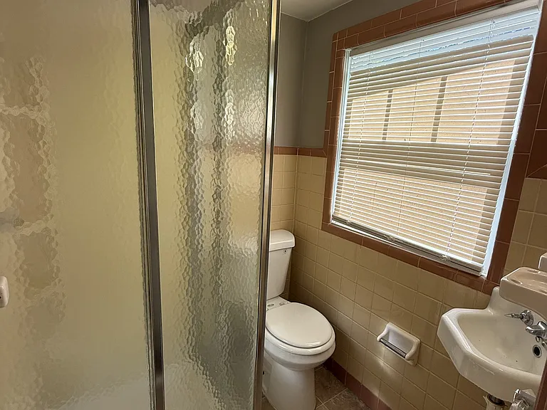 217 Killough Dr — Photo 8