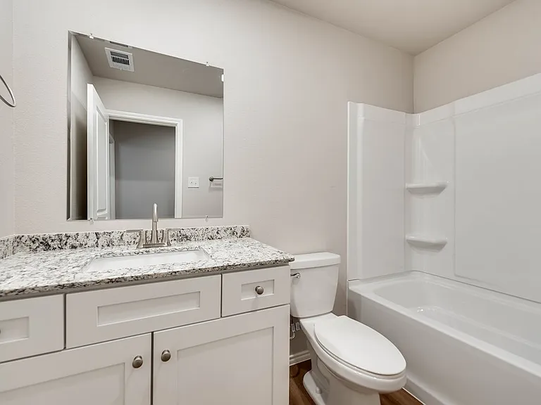 8213 E County Road 111 — Photo 13