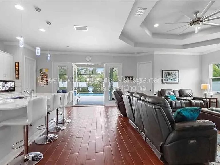 3923 W Bay Vista Ave — Photo 6