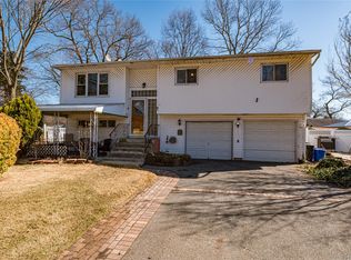 57 Rockland Avenue, West Babylon, NY 11704