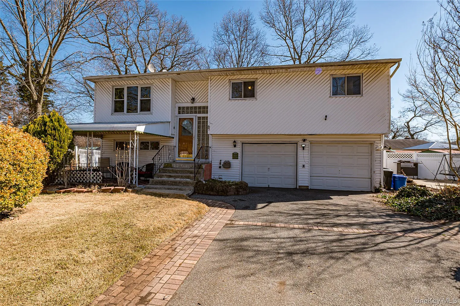 57 Rockland Avenue photo 1