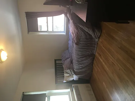 Rented by New Age Realty Group | media 18