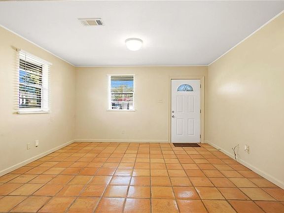 3rd image of 105 Andrea St
