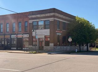 106 E Main St, Fennville, MI 49408
