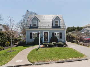 70 Columbia Ave, Warwick, RI 02888