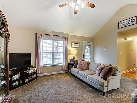 5th image of 9016 Davis Creek Ct