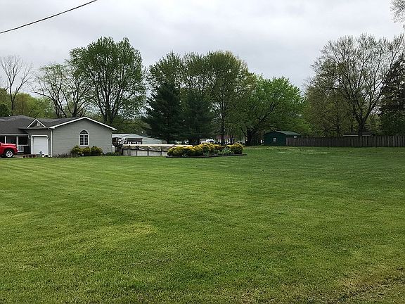 right front yard