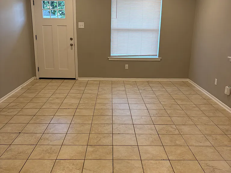 1212 Focis St — Photo 14