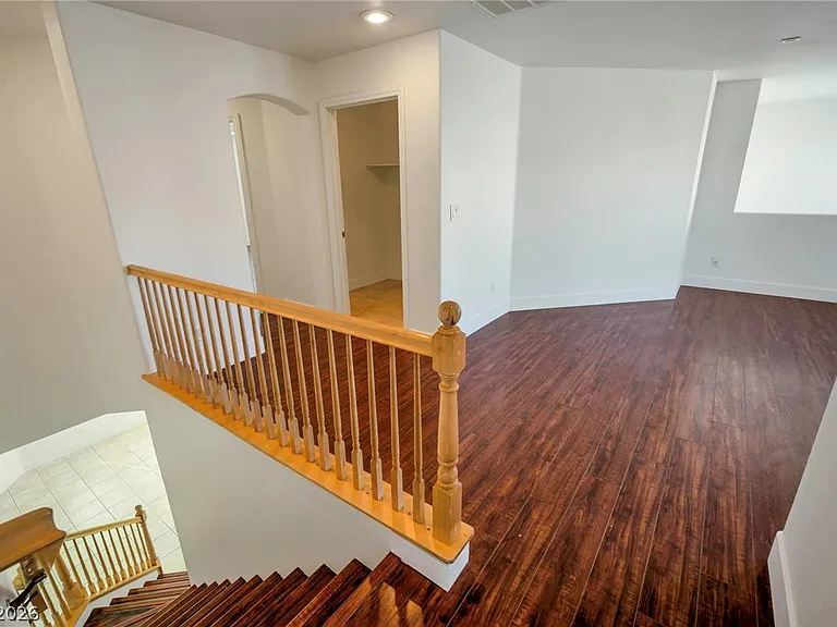 9711 Spinnaker Creek Ave — Photo 21