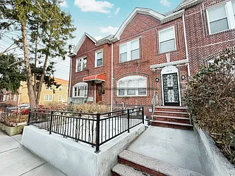 40-18 50th Avenue, #1