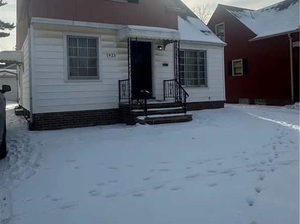 7423 Woodhaven Ave, Brooklyn, OH 44144