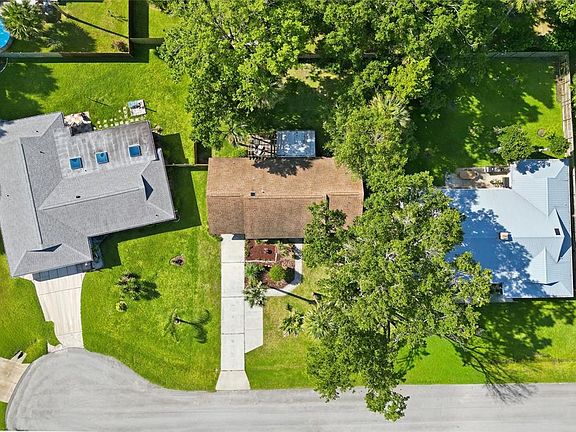 3rd image of 16 BLAKETOWN PLACE