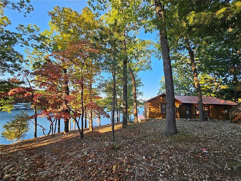 1st image of 73 Sandalwood Ln