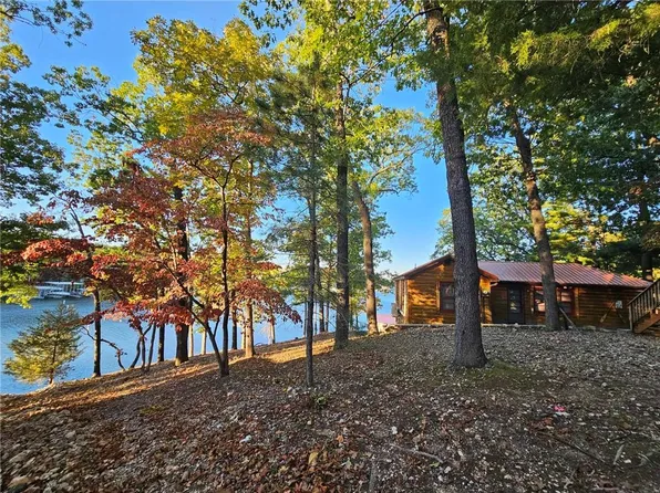 73 Sandalwood Ln, Sunrise Beach, MO 65079