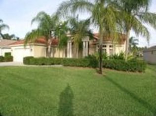 598 Briarwood Blvd, Naples, FL 34104