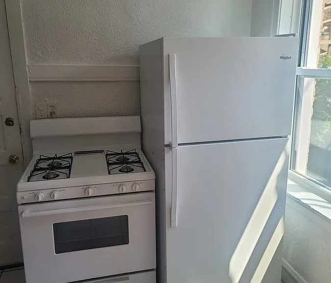 1916 N Drake Ave #1W — Photo 6
