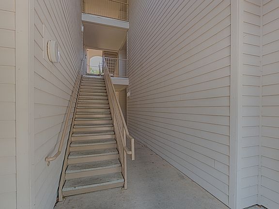 2nd image of 2200 Classen Blvd APT 11124