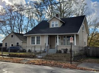 44 Wilson St, Manchester, NH 03103