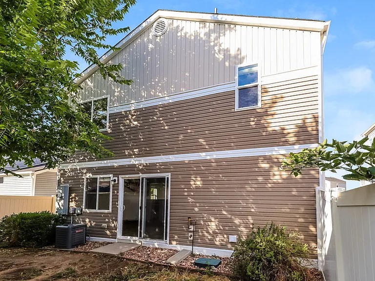 18609 E 45th Pl — Photo 16