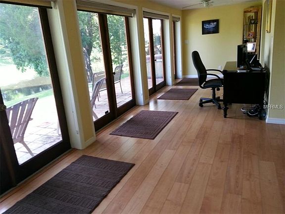 3rd image of 3616 Mineola Dr