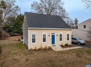 1570 Robin Ln, Charlottesville, VA 22911