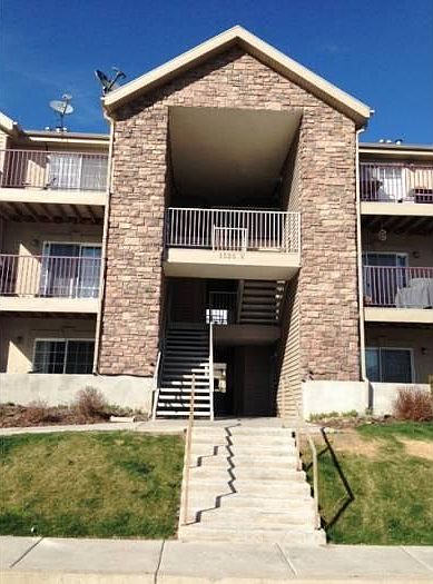 1st image of 1530 Westbury Way APT H