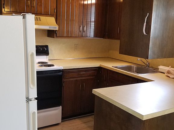 2nd image of 1521 Continental Ct