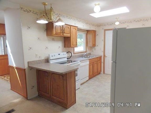 4th image of 2439 Morehouse Ave