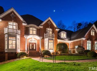 101 Richelieu Dr, Cary, NC 27518