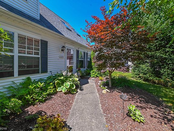 3rd image of 10277 Orchard Hill Ln