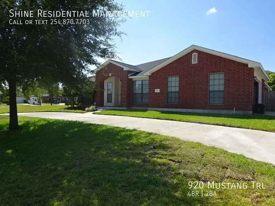 Available for viewing in January!! Spacious 4-Bedroom Home in Desirable Skipcha Mountain Estates! — Photo 2