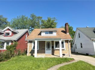 5462 Grasmere Ave, Maple Heights, OH 44137