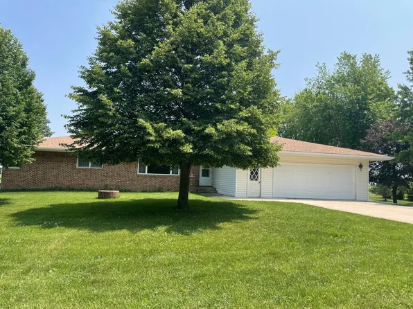 724 Frontier Rd, Brewster, MN 56119