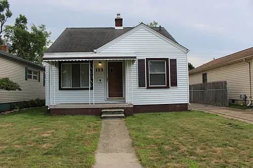 133 W Browning Ave Photo 1