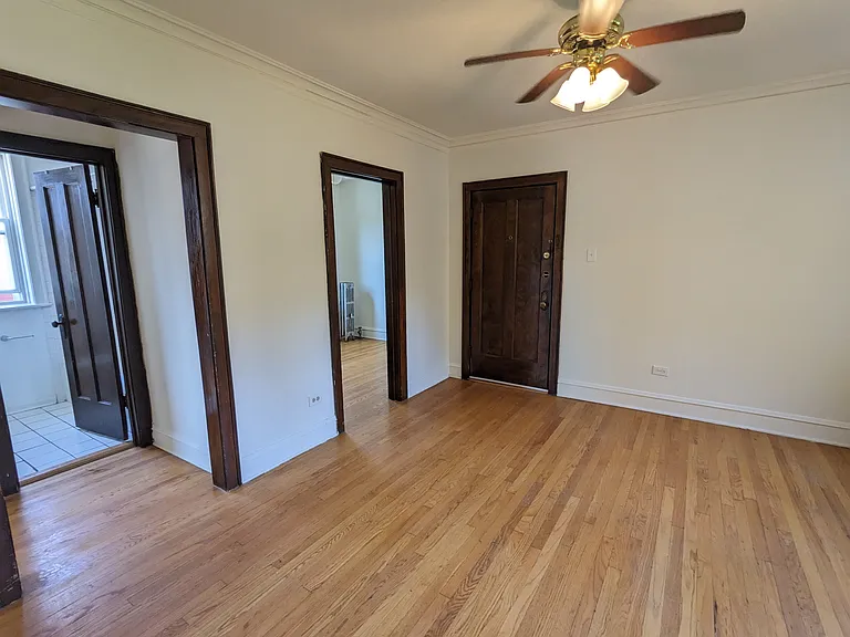6338 W Raven St #1A — Photo 2