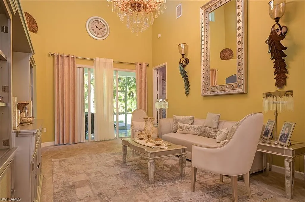 3 bed, 2.5 bath, 2376 sqft, $6,000 — Photo 3