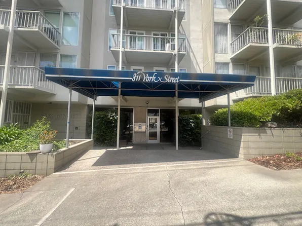811 York St APT 131, Oakland, CA 94610