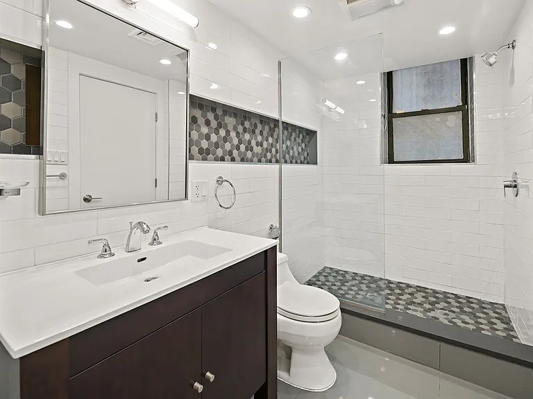 102 Ogden Ave #103R — Photo 24