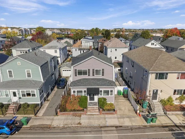 65 2nd St, Medford, MA 02155