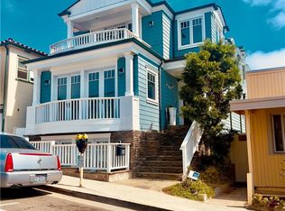 132 28th St, Hermosa Beach, CA 90254
