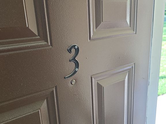 2nd image of 207 Highland St APT 3