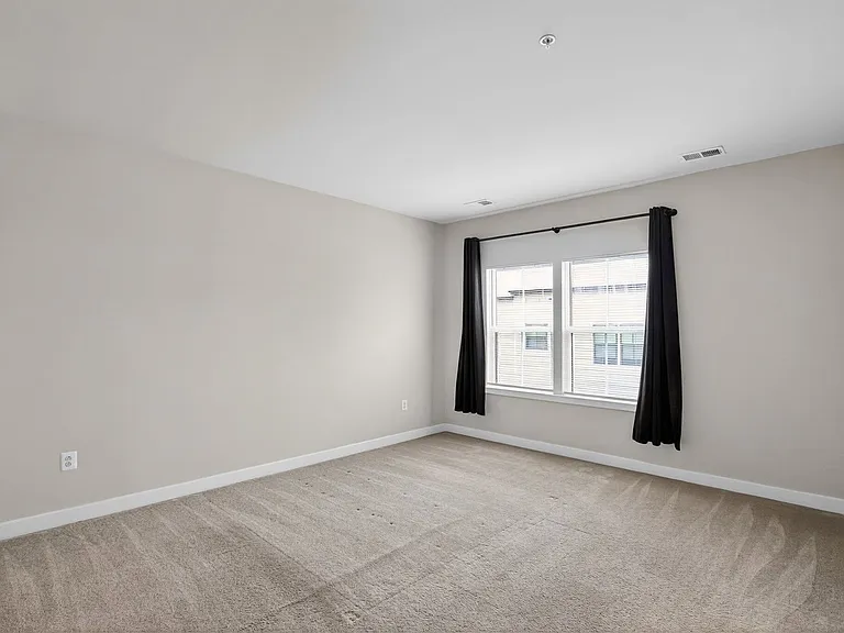 2831 Toles Park Dr — Photo 10